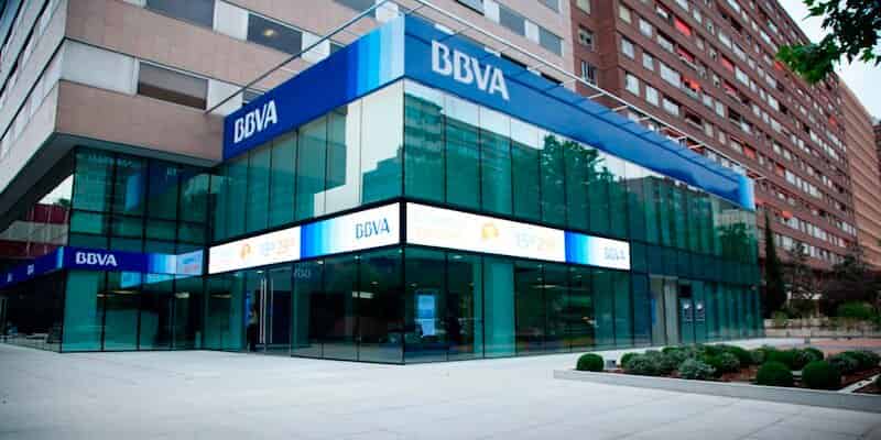 Банк BBVA выпустит облигации на блокчейне